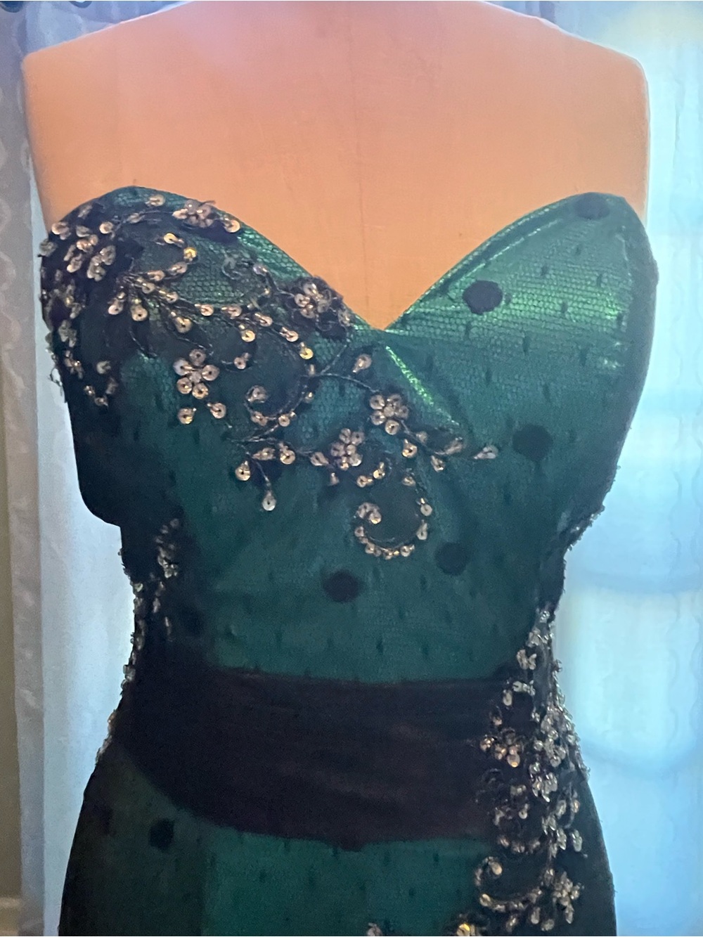 Night Moves Strapless Emerald Green Sequin Appliqué Gown